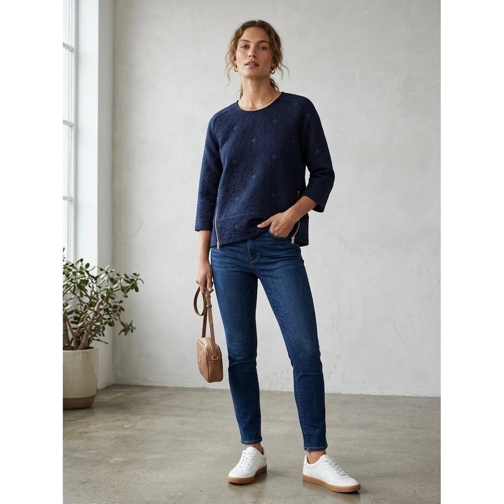 J.Crew Navy Blue Quilted Jacquard Side Zip Top 3/4 Sleeve Size 4 E0712